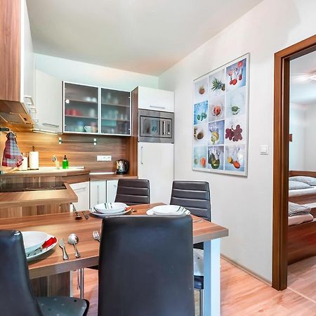 Apartment Emilka Tale-Wellness 5 Min-Balcony-Hiking-View Horná Lehota Exterior foto